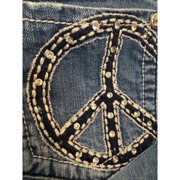 Miss Me shorts Womens Distressed Denim Bermuda Shorts Size 30 Blue JP5091BM - Picture 8 of 9